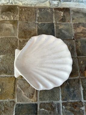 White Ceramic Seashell Dish